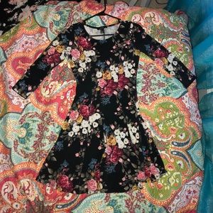Long sleeve floral dress from Forever 21